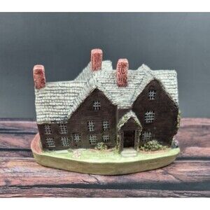Hestia 1987 House‎ of Seven Gables Figurine Literary Decor Cottagecore VTG USA
